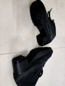 Pre-Loved Black Velvet Boots - Size 7 (UK)