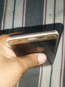 Galaxy J7MAX