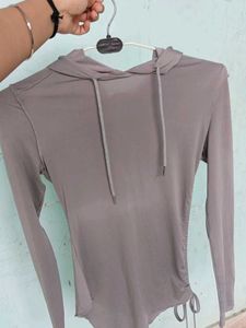 Grey Hooded Top ✨️