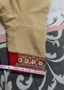 Cream Nd Red Saree
