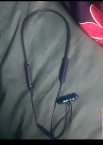 BOAT EARBUDS