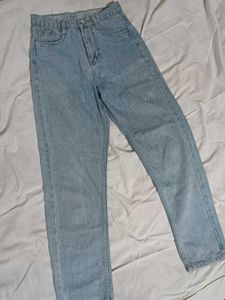Light Wash Mom Fit Jeans