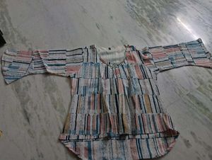 ‼️FREE DELIVERY‼️NEW Flared Sleeve Top