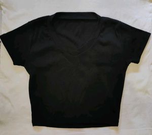 Black Basic Tee