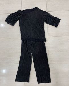 🌟 Sparkle &amp; Slay! One-Shoulder Plisse Jumpsuit 🌟