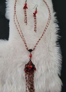 Vintage Red Beaded Jewelry Set