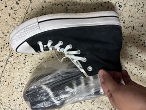 AUTHENTIC CONVERSE shoes