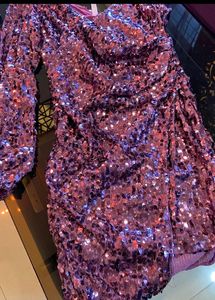 Shimmer One Shouldered Outfit💕💜
