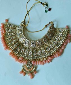 Elegant Kundan Choker Necklace