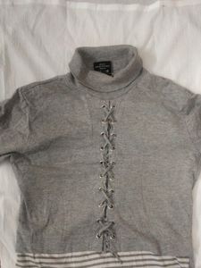•GREY HIGH NECK KOREAN TOP•