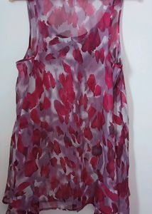 Floral Print Sleeveless Top