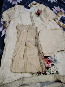 Elegant Floral Kurta Set