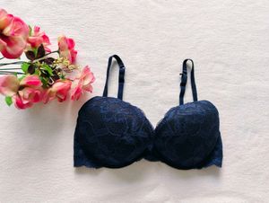 Lasenza : Navy Blue Lace Inner