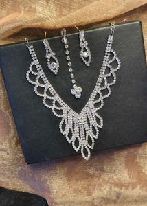Stone Jewellery Set For Women