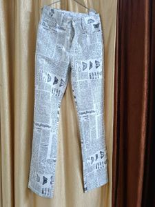 jeans Zara Newspaper Print