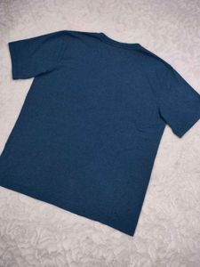 carhartt t shirt