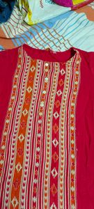 Cotton kurti..upto 34 bust....no flaws
