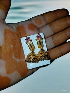 Earings 1 Pair Only