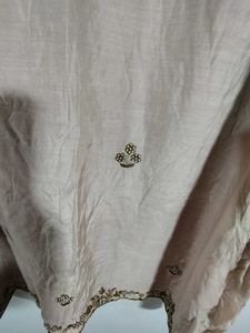 Peach Embroidered Kurta (Women&#39;s)