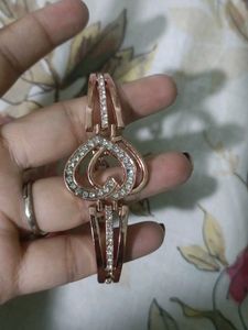 Rose Gold Heart Design Braslet