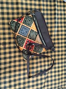 Bandhani Print Sling Bag