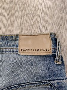 Ma2478 Rockstar jeans waist 32 inches