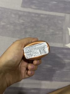 Makeup Revolution Pearl Lights Highlighter