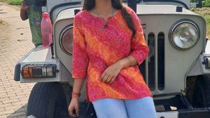 stylish short printed kurti