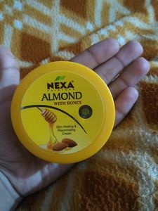 Nexa Fairtone Almond with Honey Cream