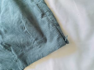 Short Skirt With Zip Closure