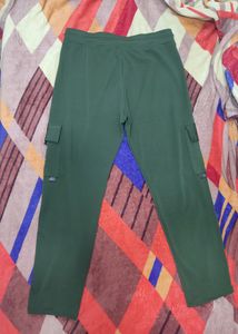 Green casual Track pant for men