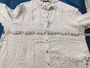 Xxl Ivory Shirt With Black Polka Dots