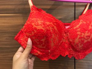 Abelino Red Lace Bra