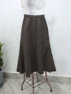 Elegant Midi Skirt