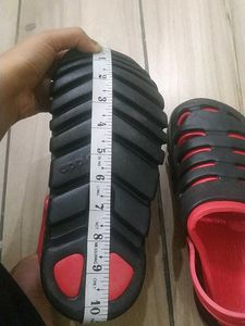 Black and Red &#39;Cross&#39; Clogs