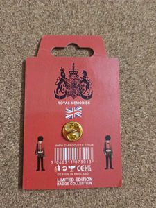 London Union Jack Heart Pin