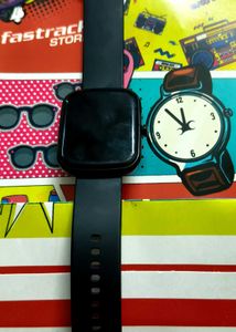 boAt Smart Watch SN0822