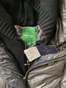 Crocodile Puffer Coat Jacket 🧥