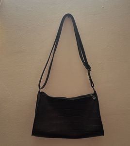 Black Shoulder Bag
