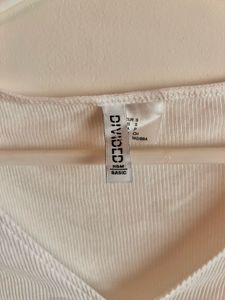 White H&amp;M Cropped Top &lt;3