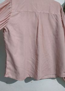 🩷 Pink Shirt