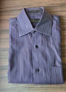 Men&#39;s Casual Shirt