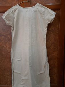 Floral Embroidered Kurti