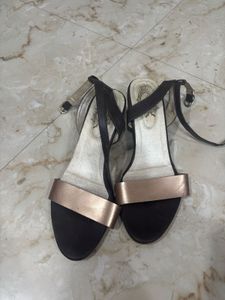 Golden N Brown Block Heels Size 3.5 Good Condition