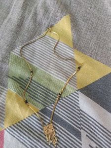 Gold Pendant Necklace