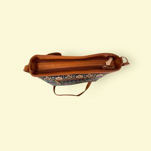 Women’s sling bag