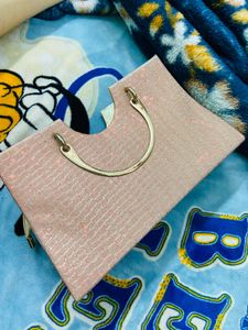 Rose Gold Color Handbag 👜