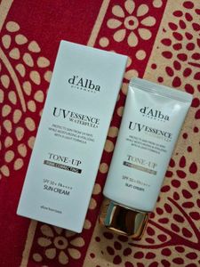 d'Alba Waterfull Pink Correcting Tone-Up Sunscreen