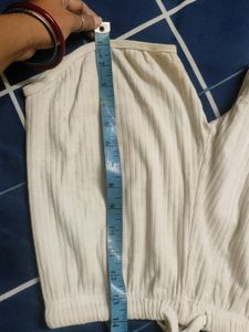 Women&#39;s White Short
