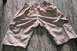 A Longlasric Short Pants